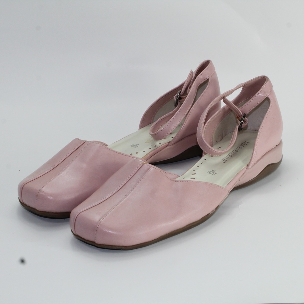 Predictions Pink Loafers. Size US 8